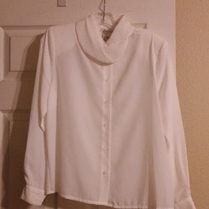 Jordan Petite Eggshell blouse